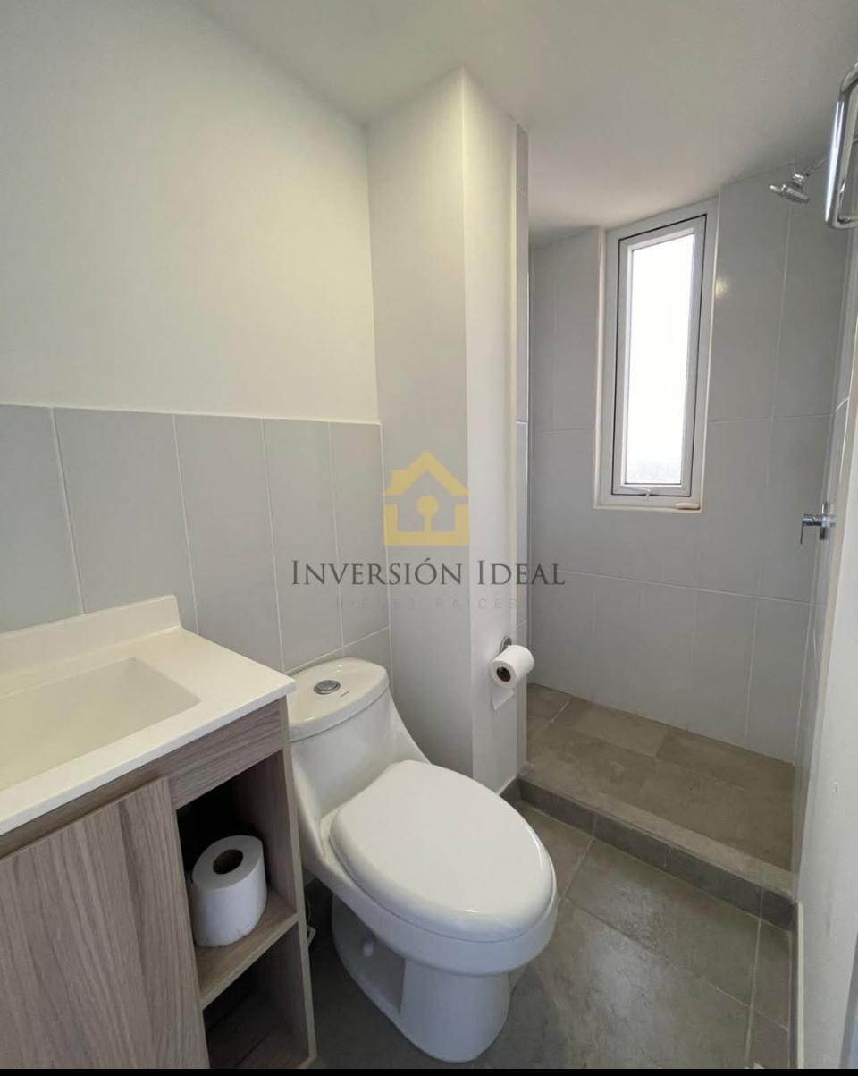 whatsapp image 2025 10 13 at 4.04.31 pm